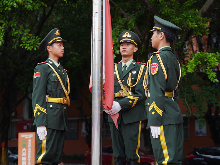 成都推动国防动员和后备力量建设