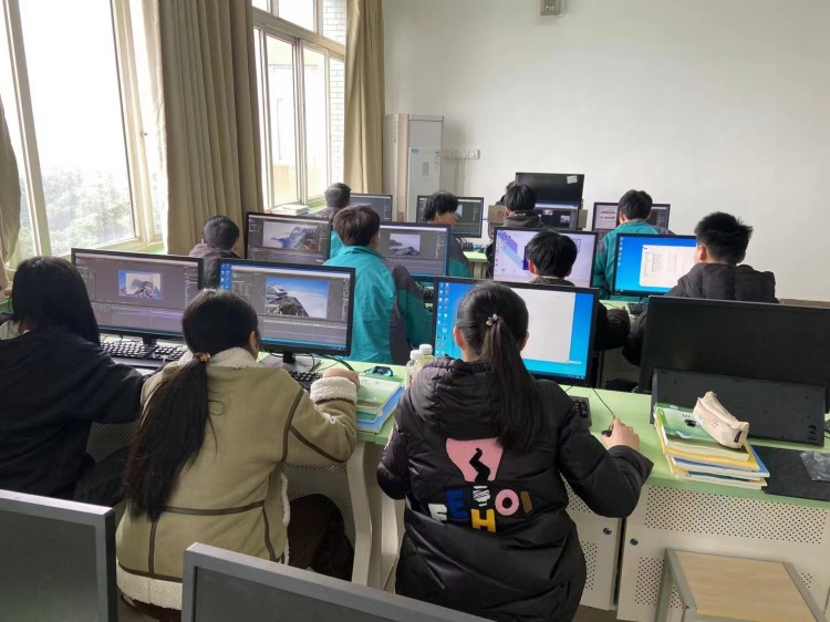 新华90后老师这样说：不以规矩，不成方圆