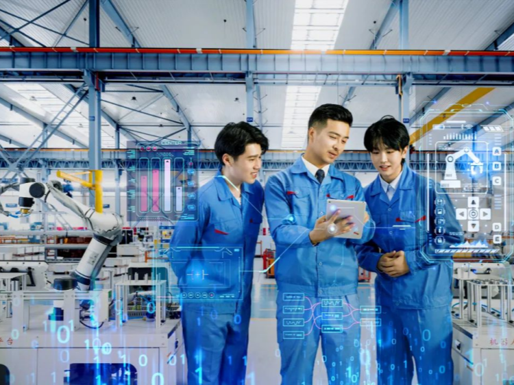 高级技工长期紧缺，应该如何把握机遇？