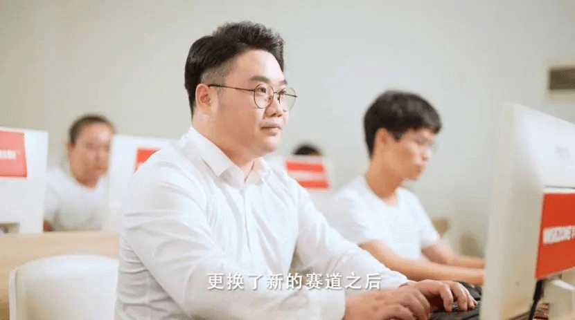 新华社解读职校生的“无限可能”到底在哪里？