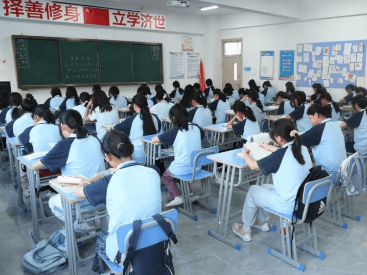 初高中毕业生请注意！新华“六好校园”，速来